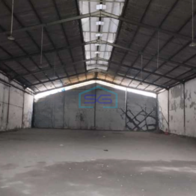Dijual Gudang di Komplek Pergudangan Oso Wilangon Indah Luas Bangunan  980 m²