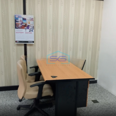 Disewakan Kantor Coworking Space di Gedung Semen Gresik Luas Bangunan  30 m²-2