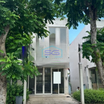 Disewakan 2 Ruko Jejer Kondisi Siap Pakai Cocok Untuk Komersial Di Surabaya Luas Bangunan  160 m²