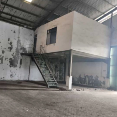 Disewakan Gudang di Komplek Pergudangan Oso Wilangon Indah Surabaya Luas Bangunan  980 m²