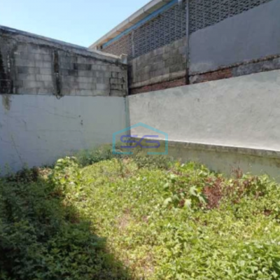 Dijual Gudang Simo Tambaan, dekat Banyu Urip, Sukomanunggal, Surabaya Barat Luas Bangunan  180 m²