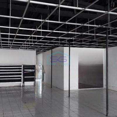 Disewakan Ruko Kondisi Bangunan Bagus Luas Tanah 224 m² Lokasi Surabaya Kota