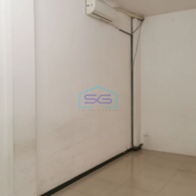 Disewakan Ruko 3 Lantai Lokasi Pusat Kota Surabaya Luas Bangunan 202 m²