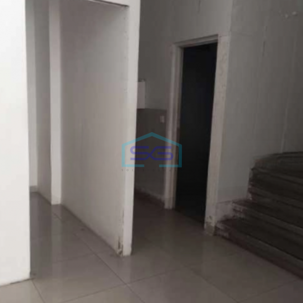 Disewakan Ruko Luas Bangunan 300 m² Lokasi Pakuwon City Surabaya-1