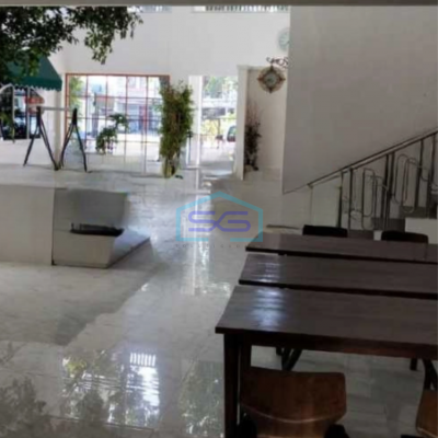 Disewakan Ruang Usaha 2 Lantai Luas Bangunan  800 m² Lokasi Rungkut Surabaya