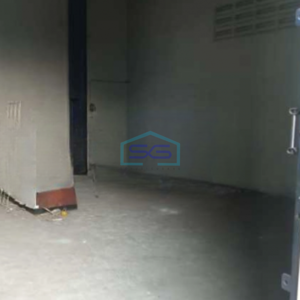 Disewakan Gudang Luas Bangunan 800 m² Lokasi Taman Sidoarjo Jawa Timur-1