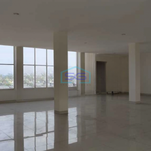 Disewakan Kantor Luas Bangunan  330 m² Lokasi Surabaya Kota-1