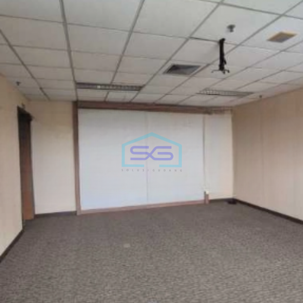 Disewakan Kantor Luas Bangunan 932 m² Lokasi Gresik Jawa Timur-3