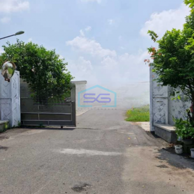 Dijual Gudang Lokasi Strategis Luas Tanah  29670 m² Lokasi Jombang Jawa Timur