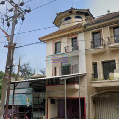 Disewakan Ruko 3 Lantai Luas Bangunan  240 m² Lokasi Rungkut Surabaya