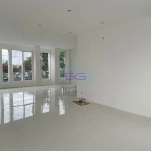 Disewakan Ruko 2 Lantai Luas Bangunan  160 m² Lokasi Surabaya Kota-3