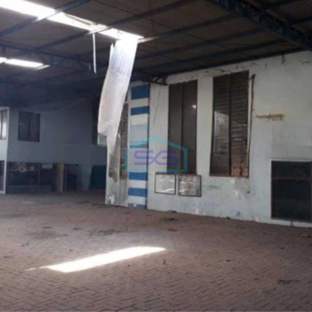 Dijual Gudang Ada Kantor Luas Tanah 2521 m² Lokasi Margomulyo Surabaya-3