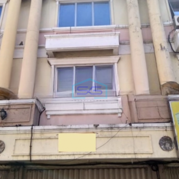 Disewakan Ruko 3 Lantai Lokasi Surabaya Kota Kondisi Bangunan Bagus-1
