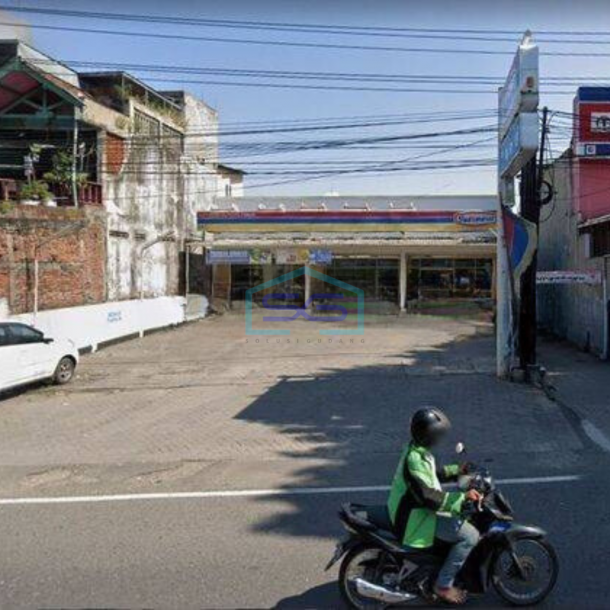 Disewakan Bangunan Usaha ex.Minimarket Letjend Sutoyo Waru, dekat Terminal Bungurasih-1