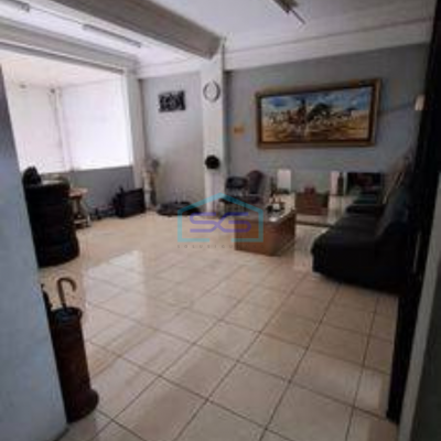 Disewakan Ruko 3 Lantai Ex.showroom Mobil Raya Kertajaya, Dekat Dharmawangsa, Ngagel, Manyar Kertoarjo