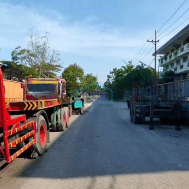 Disewakan Gudang Teluk Kumai Dekat Pelabuhan Perak Parkir Luas Surabaya-3