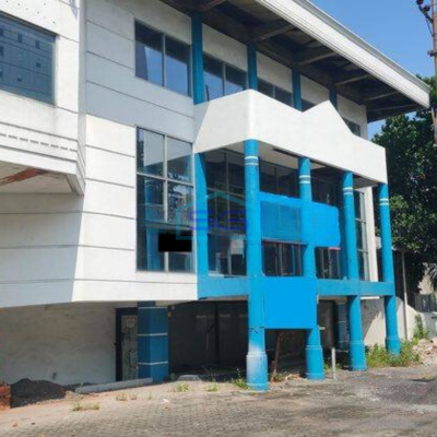Disewakan Gedung 3 Lantai Jalan Biliton, Dekat Jl. Jawa, Gubeng, Kertajaya, Surabaya