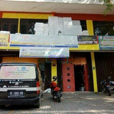 Dijual Toko + Kantor + Gudang Comersial Area Jl. Usman Sadar, Gresik