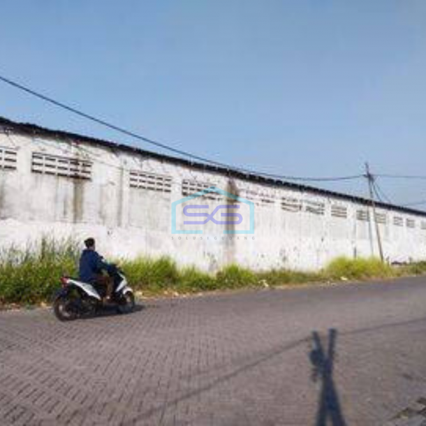 Dijual Gudang Pojok Siap Pakai, Margomulyo Komplek Surimulia, Dekat Kalianak Surabaya-3