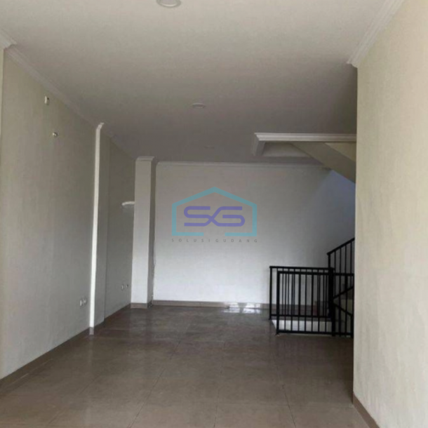 Dijual Ruko 2 Lantai Luas Tanah 133 m² Siap Huni di Pondok Kopi Jakarta Timur-1