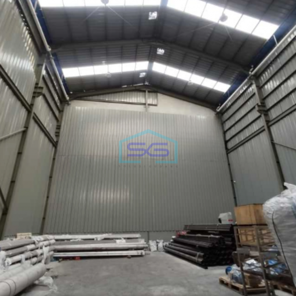 Disewakan Gudang Luas Tanah 480 m² Lokasi Bebas Banjir di Harapan Indah Bekasi-1