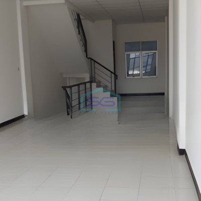Disewakan Ruko 3 Lantai Luas Bangunan 210 m² di Cibinong Bogor