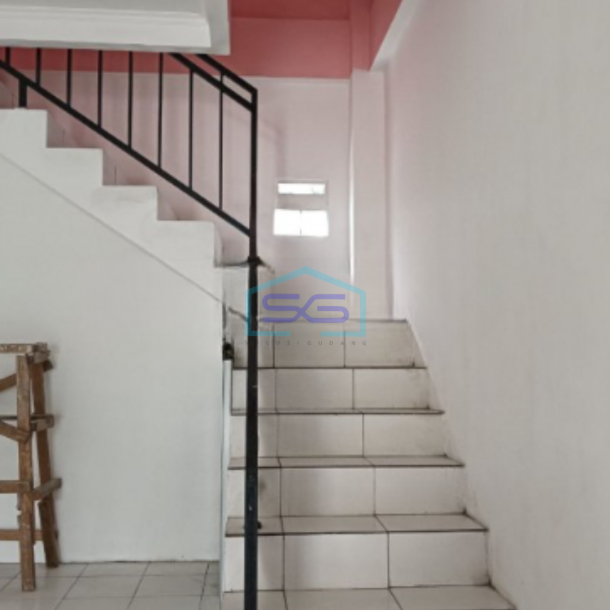 Disewakan Ruko Luas Bangunan  100 m² Lokasi Margonda Depok-1