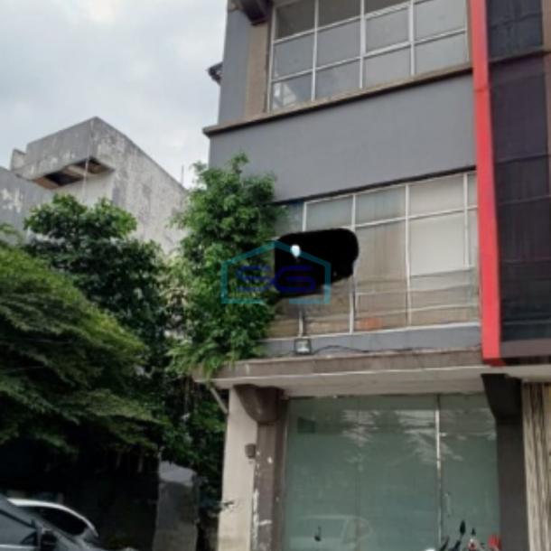 Disewakan Ruko Murah Luas Bangunan  189 m² Lokasi Bebas Banjir di Bekasi-1