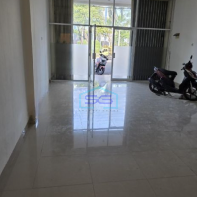Disewakan Ruko Luas Bangunan 200 m² Lokasi Harapan Indah Bekasi