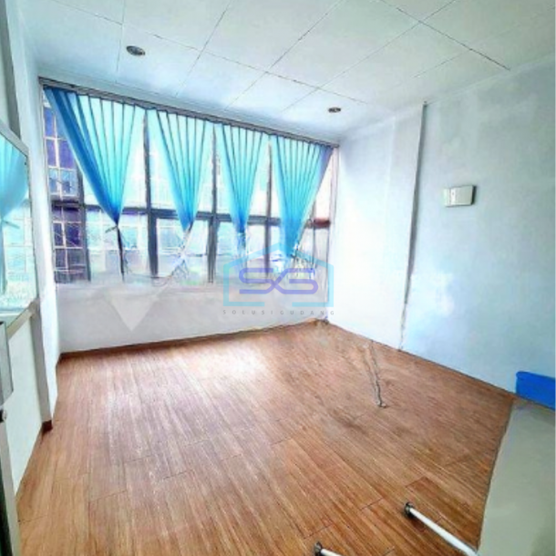 Dijual Ruko Luas Bangunan 224 m² di Pinggir Jalan Utama Cempaka Putih Jakarta Pusat-1