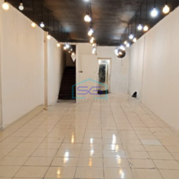 Disewakan Ruko Luas Bangunan  243 m² Lokasi Tebet Jakarta Selatan-4