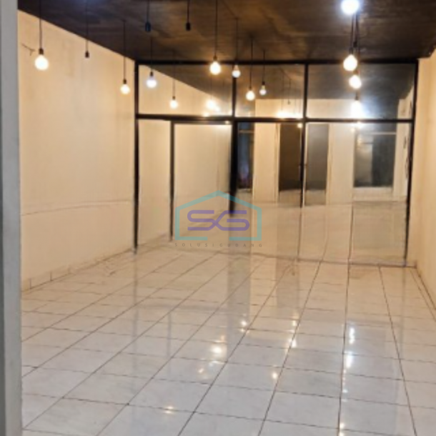 Disewakan Ruko Luas Bangunan  243 m² Lokasi Tebet Jakarta Selatan-3