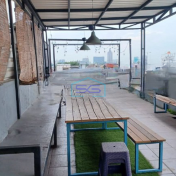 Disewakan Ruko 3 Lantai Luas Tanah  113 m² Lokasi Tebet Jakarta Selatan-1