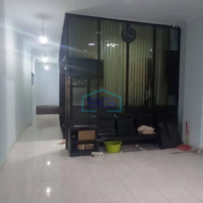 Dijual Ruko Luas Bangunan 225 m² di Cengkareng Jakarta Barat Harga Nego