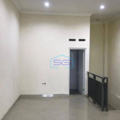 Dijual Ruko 2 Lantai Lokasi Strategis di Pinggir Jalan Duren Sawit Jakarta Timur