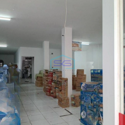 Disewakan Ruko 2 Lantai Kondisi Bagus Luas Tanah 290 m² di Bekasi