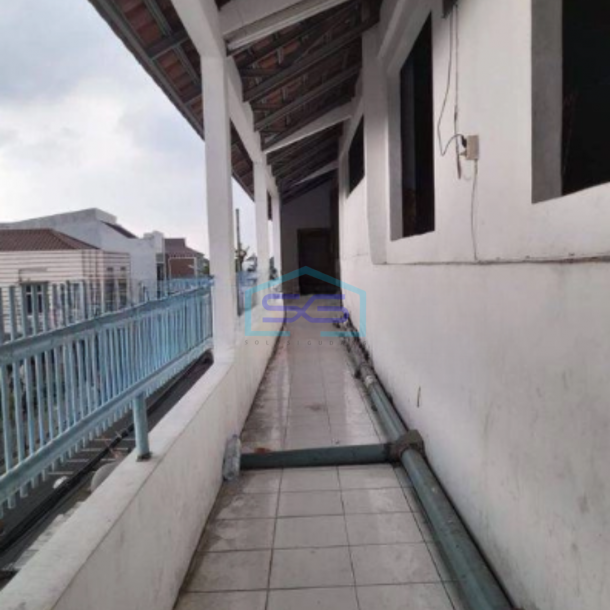 Disewakan Gudang ex Lapangan Futsal Lokasi Strategis Luas Bangunan 924 m² di Cipinang Jakarta Timur-1