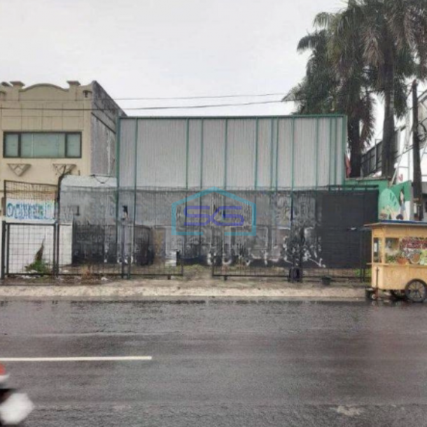 Disewakan Ruko Bebas Banjir Siap Pakai di Jatiwaringin Pondok Gede Bekasi Luas Tanah 432 m²-1