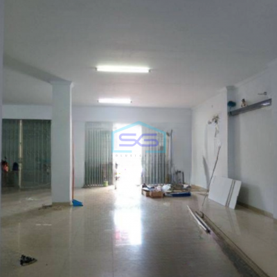 Disewakan Ruko 3 Lantai Lokasi Strategis di Karang Satria Bekasi Ex Kimia Farma