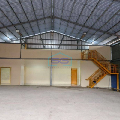 Disewakan Gudang 2 Lantai di Cikarang Bekasi Luas Tanah  384 m²