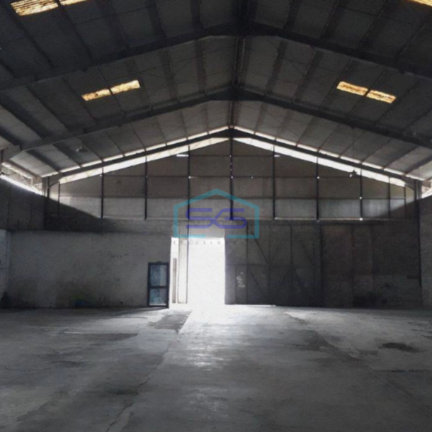 Disewakan Gudang Murah Siap Pakai Luas Tanah  1100 m² di Narogong Bekasi-2