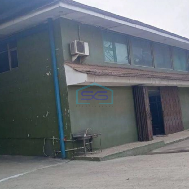 Disewakan Gudang Lokasi Pinggir Jalan Utama Narogong Bekasi Luas Tanah  1500 m²-2