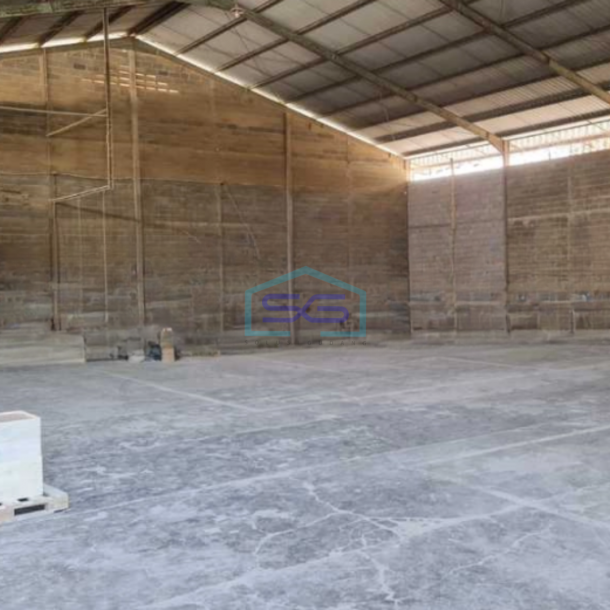 Dijual Cepat Gudang Luas Bangunan  1000 m² Lokasi Bebas Banjir di Pasuruan Jawa Timur-1