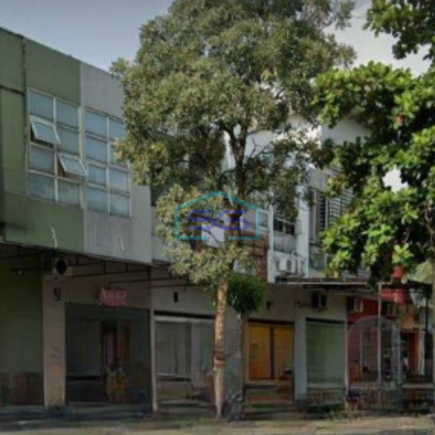 Dijual Ruko 2 Lantai Siap Huni Luas Bangunan  125 m² di Citraland Surabaya-1