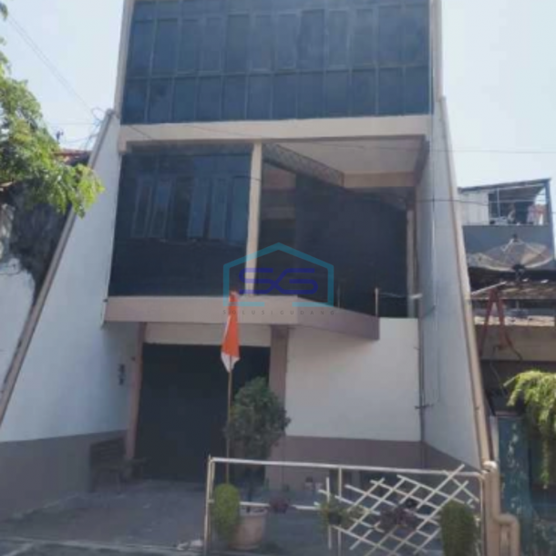 Dijual Ruang Usaha di Dukuh Kupang Surabaya Super Strategis LB 216m2-1