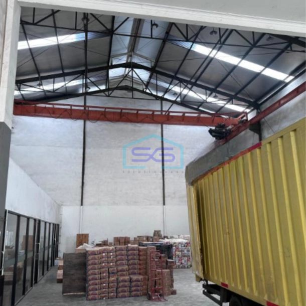 Disewakan Gudang Luas Bangunan  600 m² di Kapuk Jakarta Utara-1