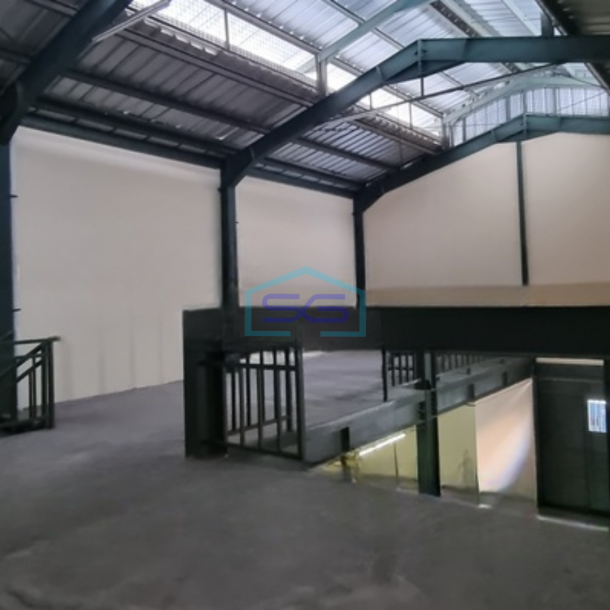 Dijual Gudang Luas Bangunan  270 m² di Teluk Gong Jakarta Utara-1