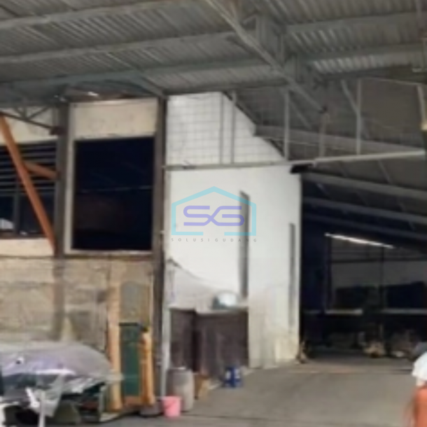 Dijual Gudang Akses Container 40 Feet Luas Bangunan 1000 m² di Kapuk Muara Jakarta Utara-1