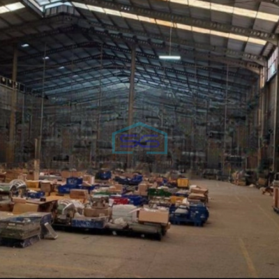 Dijual Gudang Akses Container 40 Feet Luas Bangunan 4000 m² di Serpong Tangerang Selatan