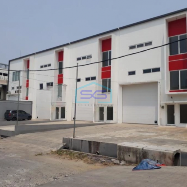 Dijual Gudang Lokasi Bebas Banjir Luas Bangunan  350 m² di Pantai Indah Kapuk Jakarta Utara-1